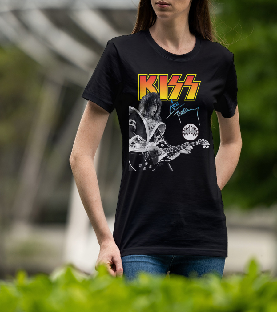 KISS Ace Frehley Signature Electric Guitar Iconic Rock Legend T-Shirt