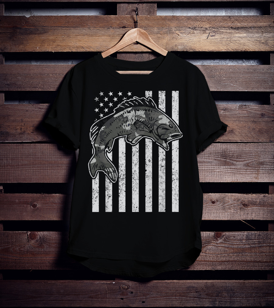 American Flag Camouflage Bass Fishing Mens T-Shirt