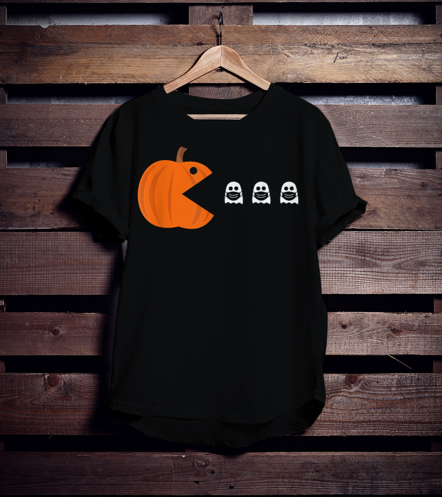 Pac-Man Pumpkin Eating Ghosts Funny Halloween Men's T-Shirt