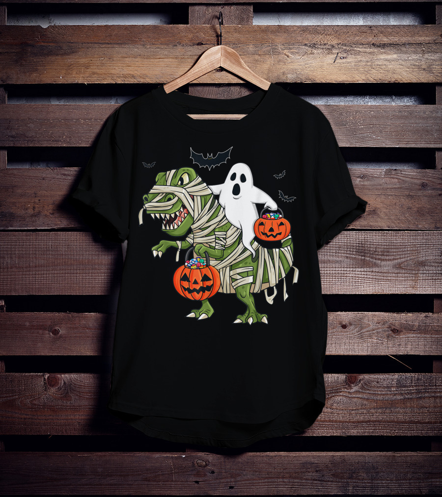 Halloween Ghost Riding Mummy Dinosaur With Pumpkins And Bats T-Shirt