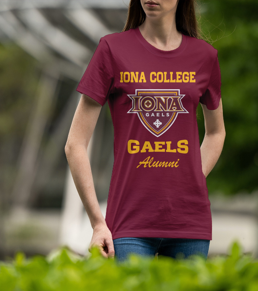 Iona College Gaels Alumni T-Shirt