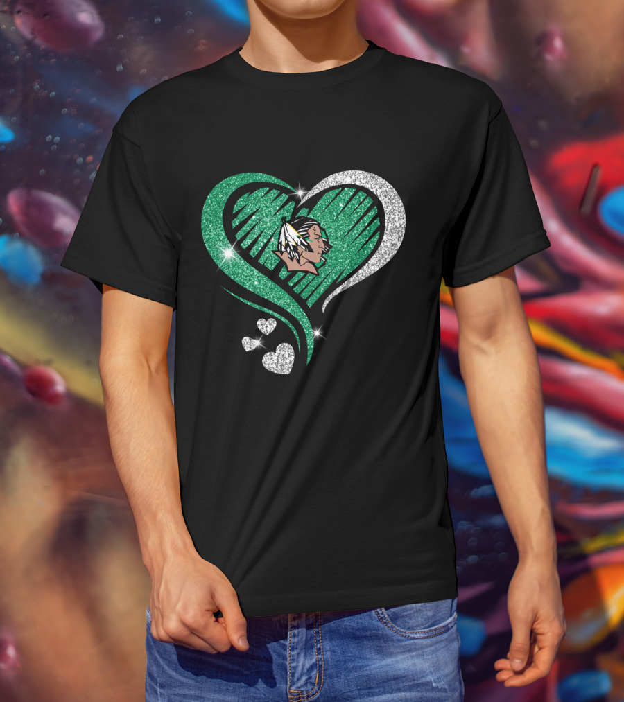 UND Heart Glitter Feather T-Shirt