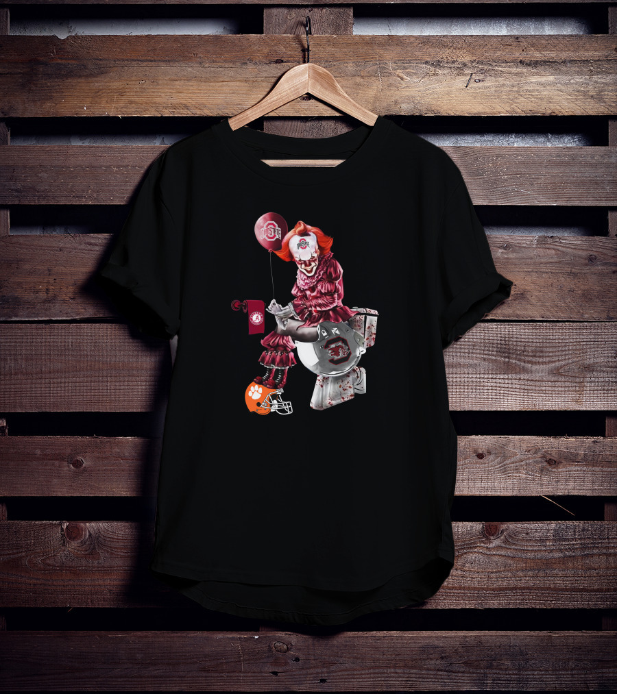 Ohio State Pennywise Holding Alabama And Clemson Helmets T-Shirt
