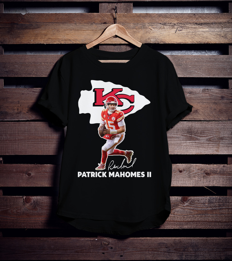 Kansas City Chiefs Patrick Mahomes II Football Signature T-Shirt