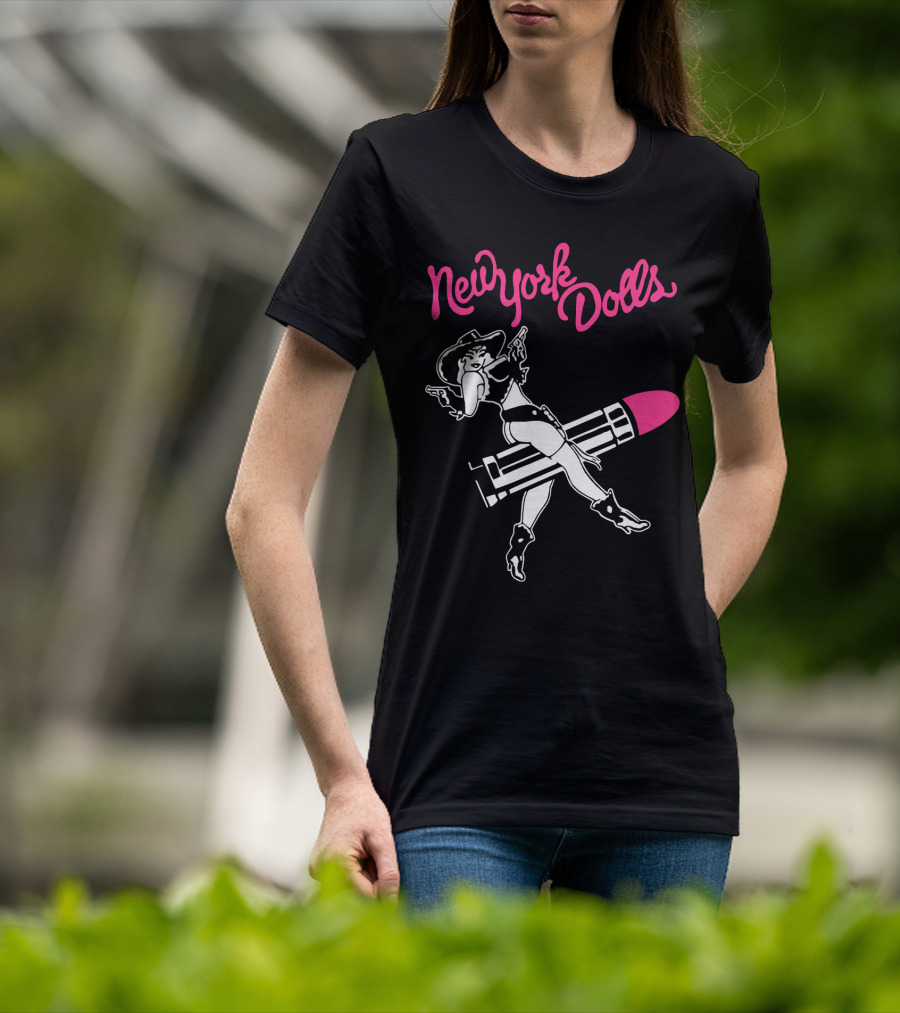 New York Dolls Cowgirl On Lipstick Rocket T-Shirt