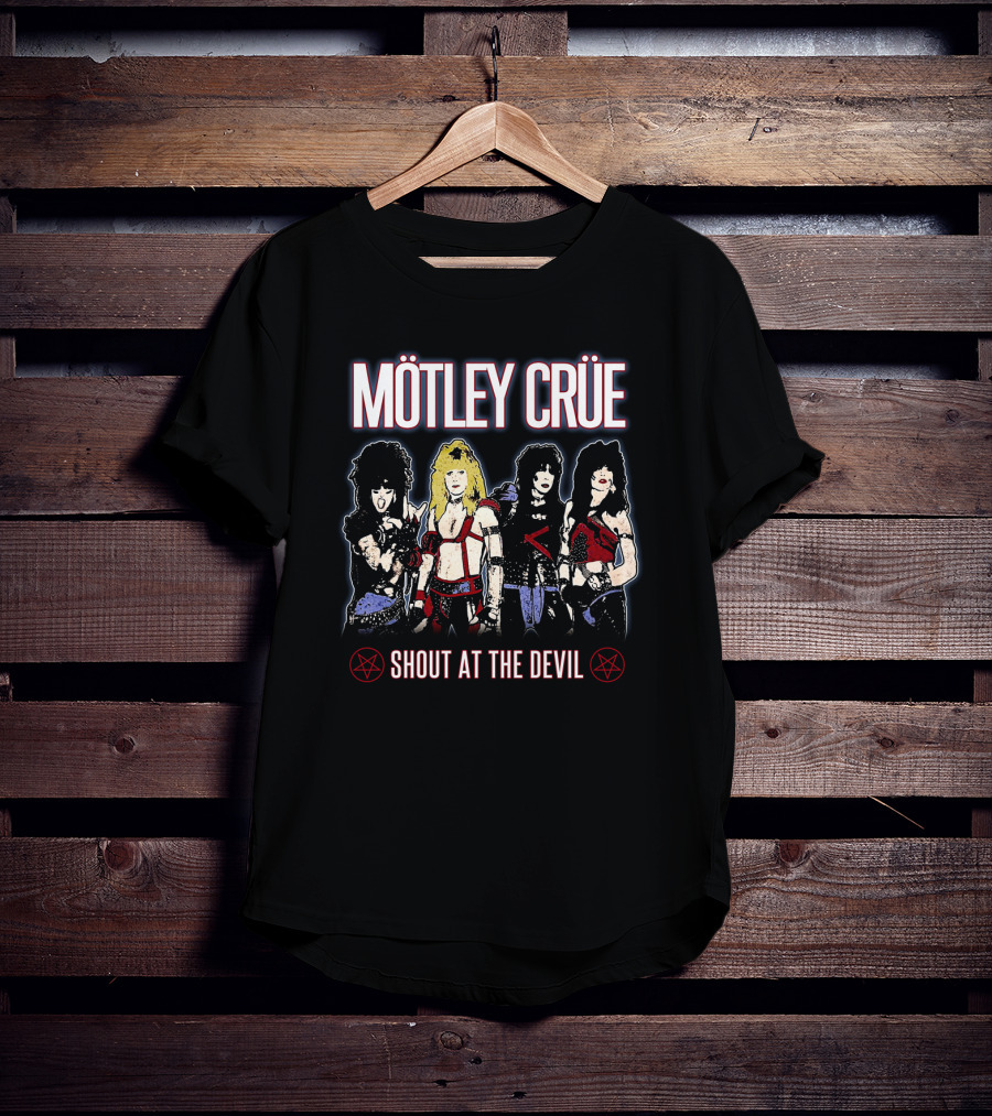 Mötley Crüe Shout At The Devil T-Shirt