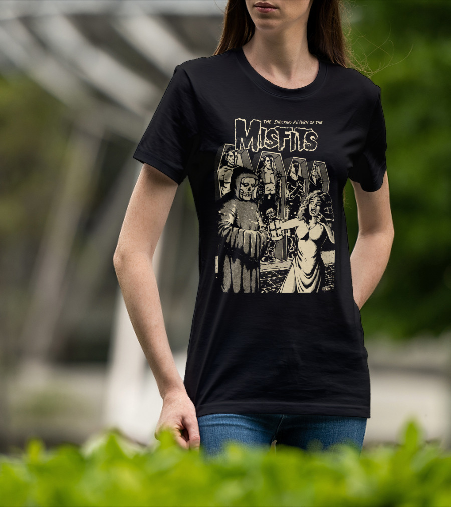 The Shocking Return Of The Misfits Coffin Horror Scene T-Shirt
