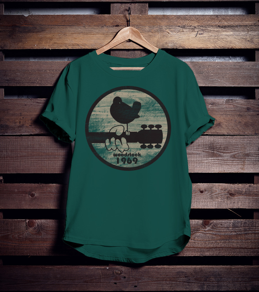 Woodstock 1969 Vintage Bird On Guitar T-Shirt