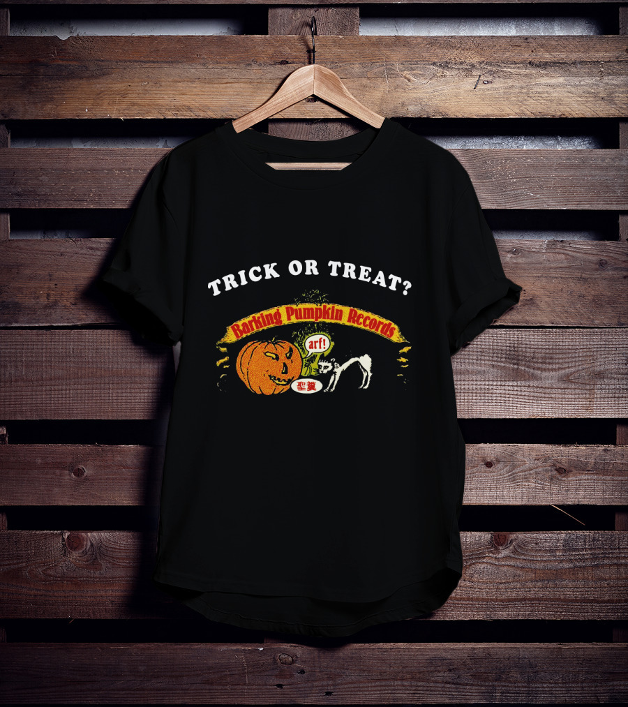 Trick Or Treat Barking Pumpkin Records Arf Cat Pumpkin T-Shirt