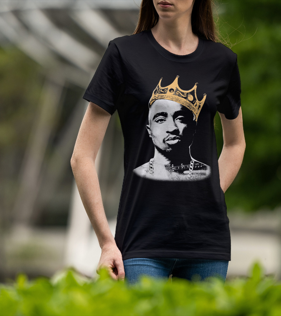 King Tupac Shakur Wearing Crown Tpsk T-Shirt