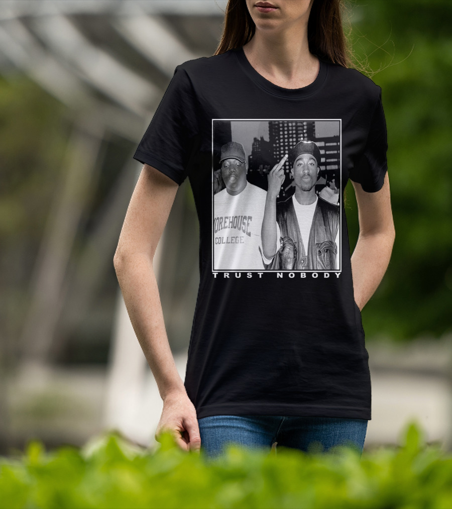 Trust Nobody Morehouse College Duo Retro T-Shirt