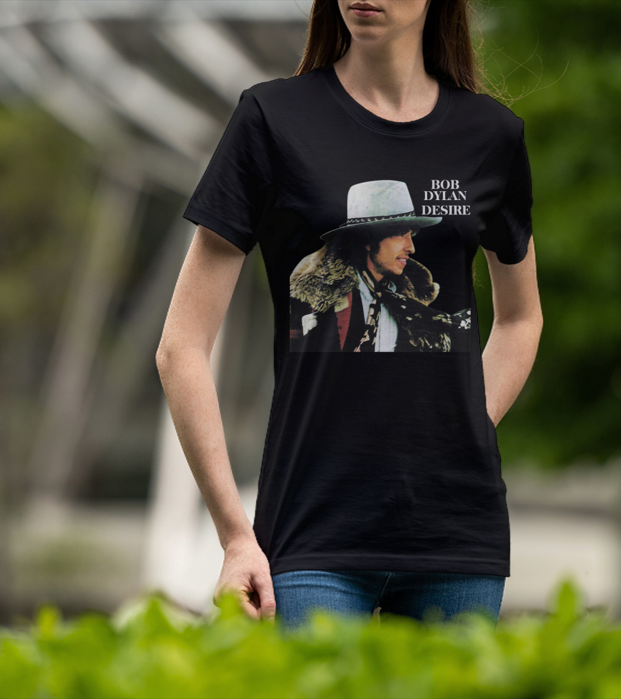 Bob Dylan Desire Fur Coat Hat 1976 Album Cover T-Shirt