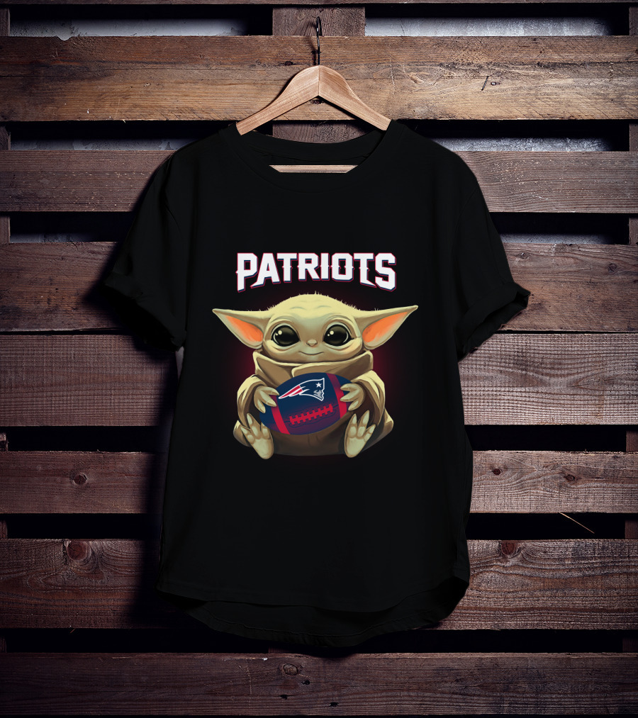 Patriots Baby Yoda Holding New England Football T-Shirt