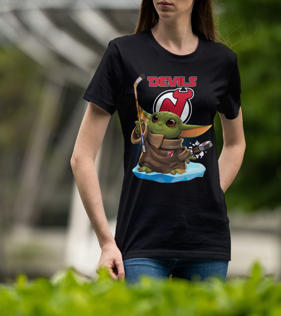 New Jersey Devils Baby Yoda NHL Hockey Stick Puck T-Shirt