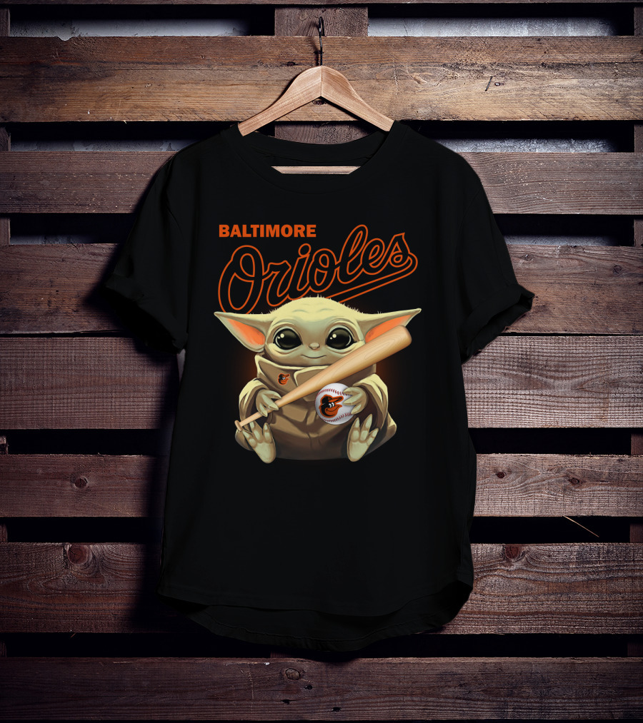Baltimore Orioles Baby Yoda Holding Baseball And Bat T-Shirt