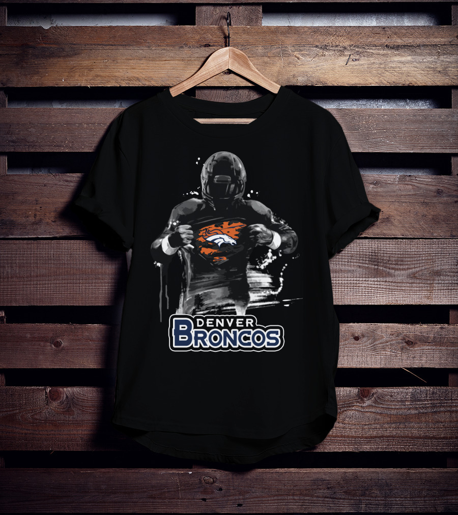 Denver Broncos Football Player Logo Splash Effect T-Shirt