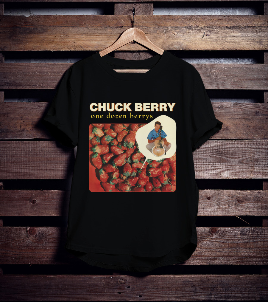 CHUCK BERRY One Dozen Berrys CBR 09 Strawberry Collection T-Shirt