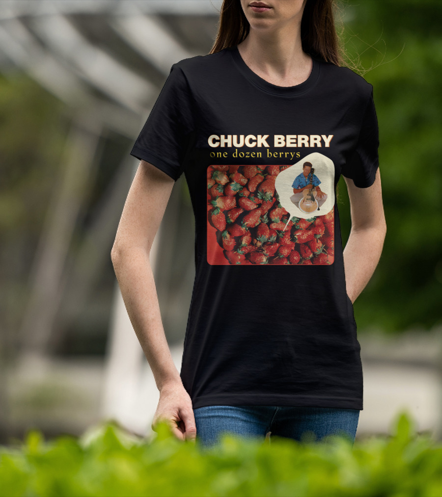 CHUCK BERRY One Dozen Berrys CBR 09 Strawberry Collection T-Shirt