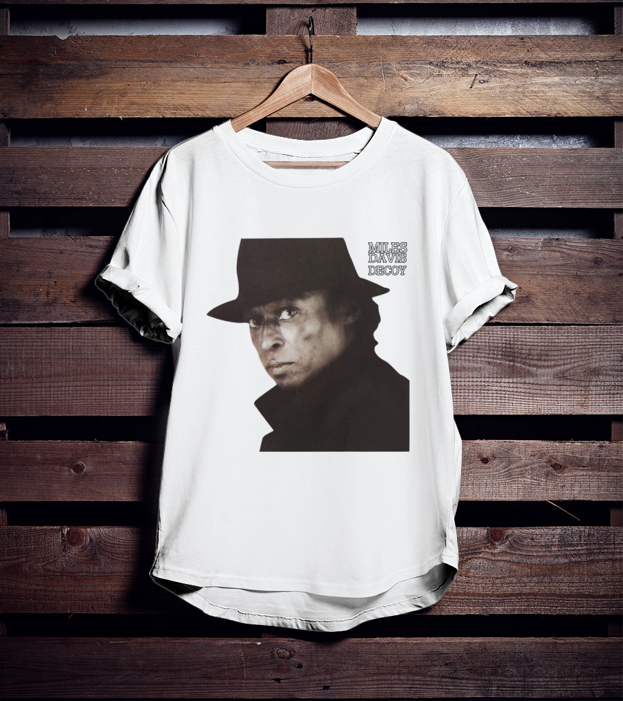 Miles Davis Decoy Portrait Mdv-Ms T-Shirt