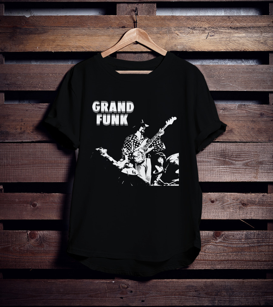Grand Funk Railroad Live Concert Performance Retro Style T-Shirt