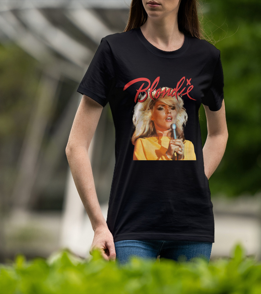 Blondie Debbie Harry Mic Performance 1980S Retro Style T-Shirt