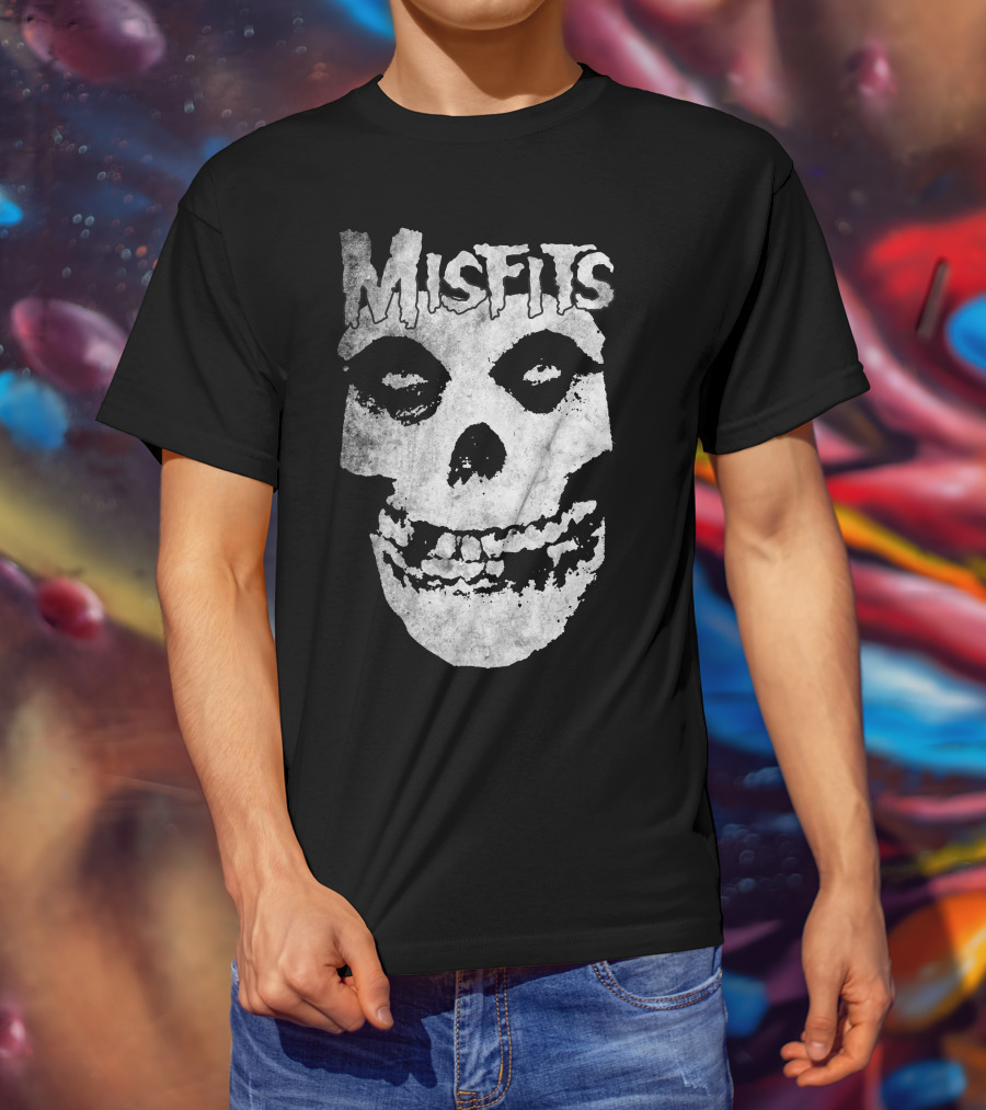 Misfits Skull Logo Black And White Classic T-Shirt