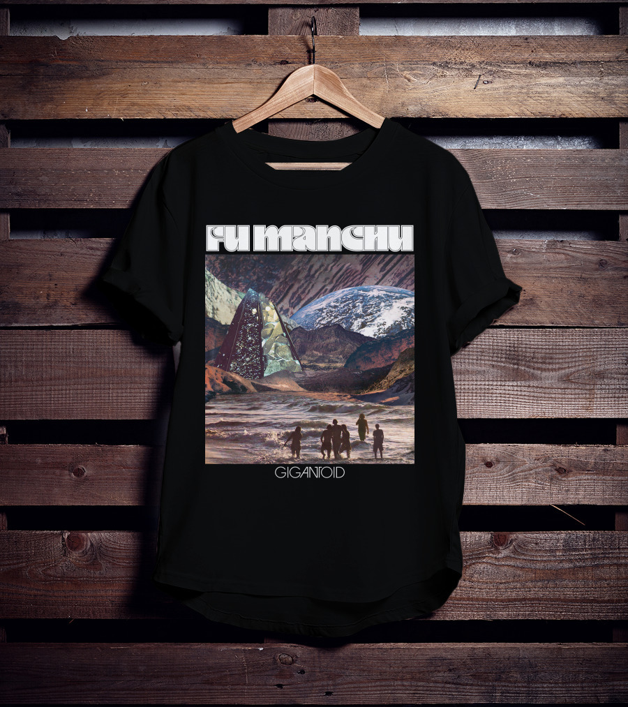 Fu Manchu Gigantoid Beach Pyramid Earth Scene T-Shirt