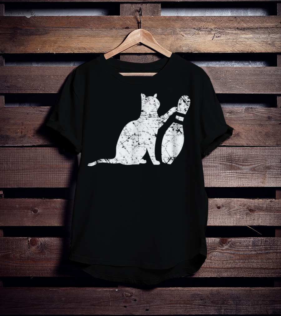 Ornery Alley Cat Tipping Bowling Pin Vintage T-Shirt