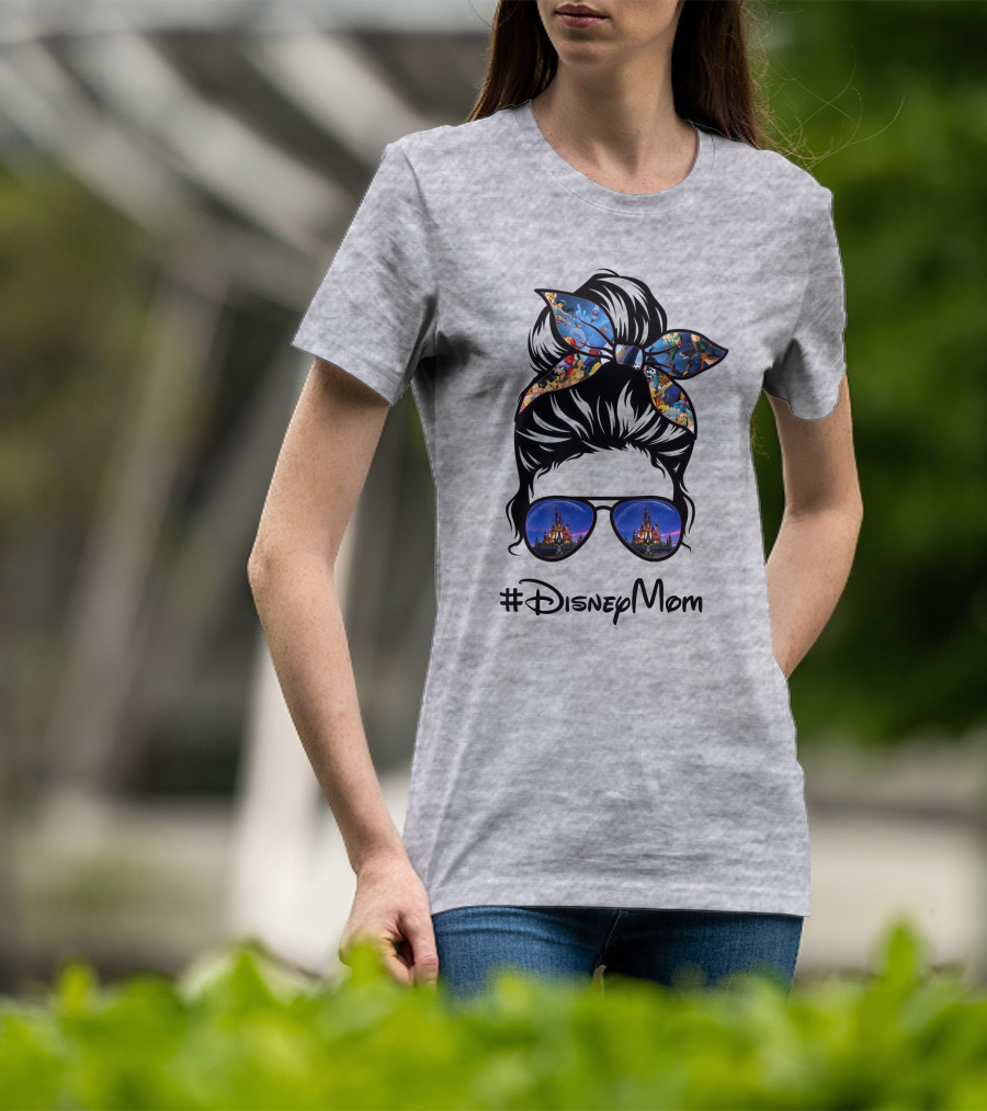 #Disneymom T-Shirt