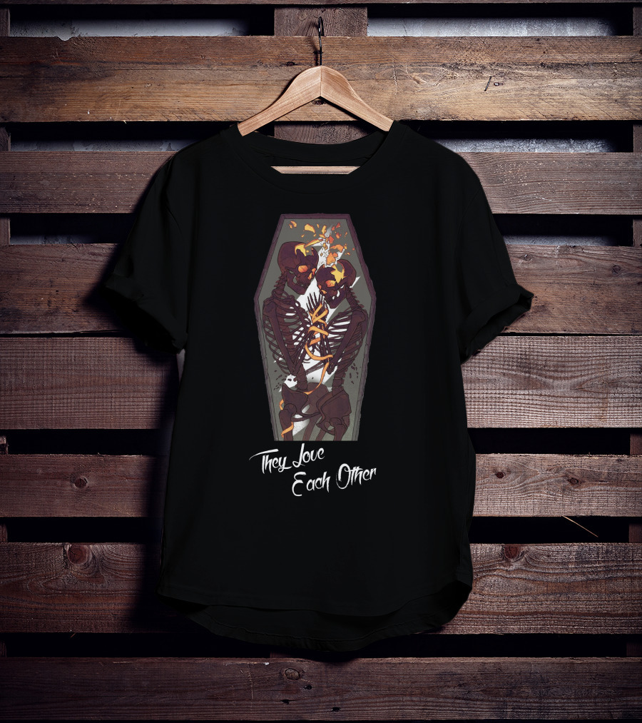 They Love Each Other Skeletons Embrace Coffin T-Shirt