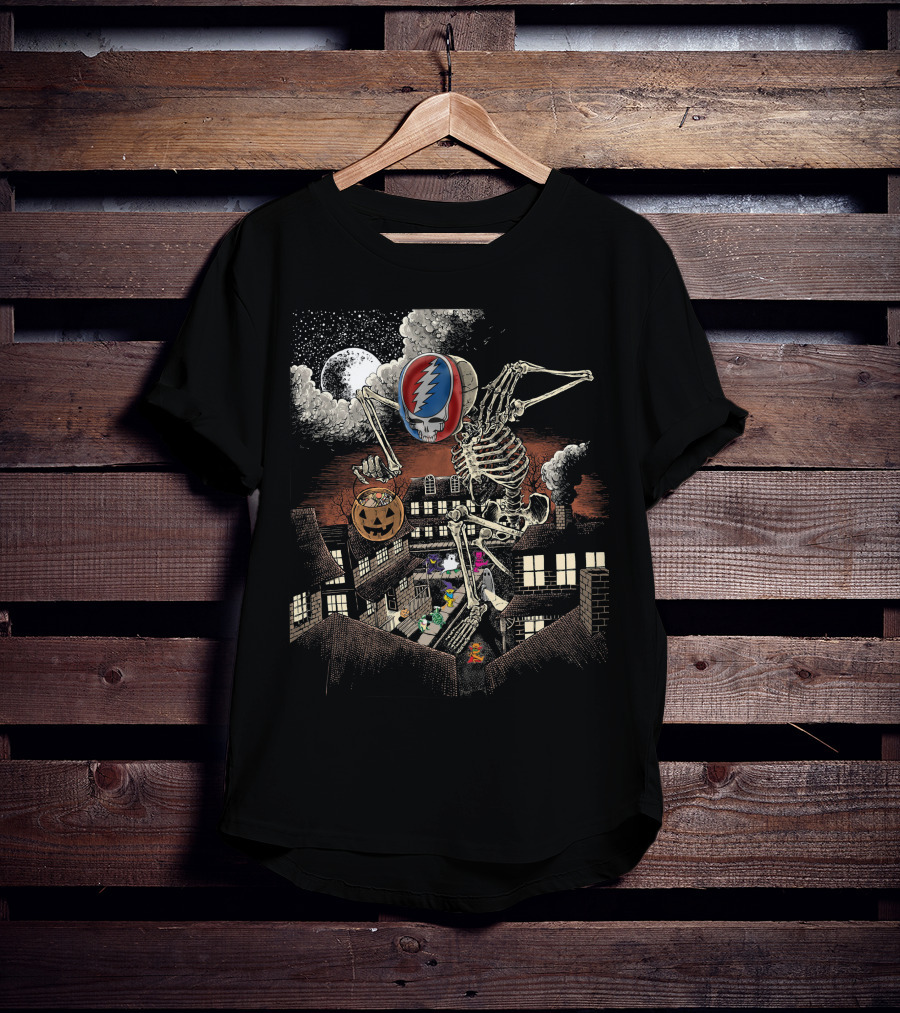 Grateful Dead Halloween Skeleton With Pumpkin And Dancing Bears Under Full Moon T-Shirt