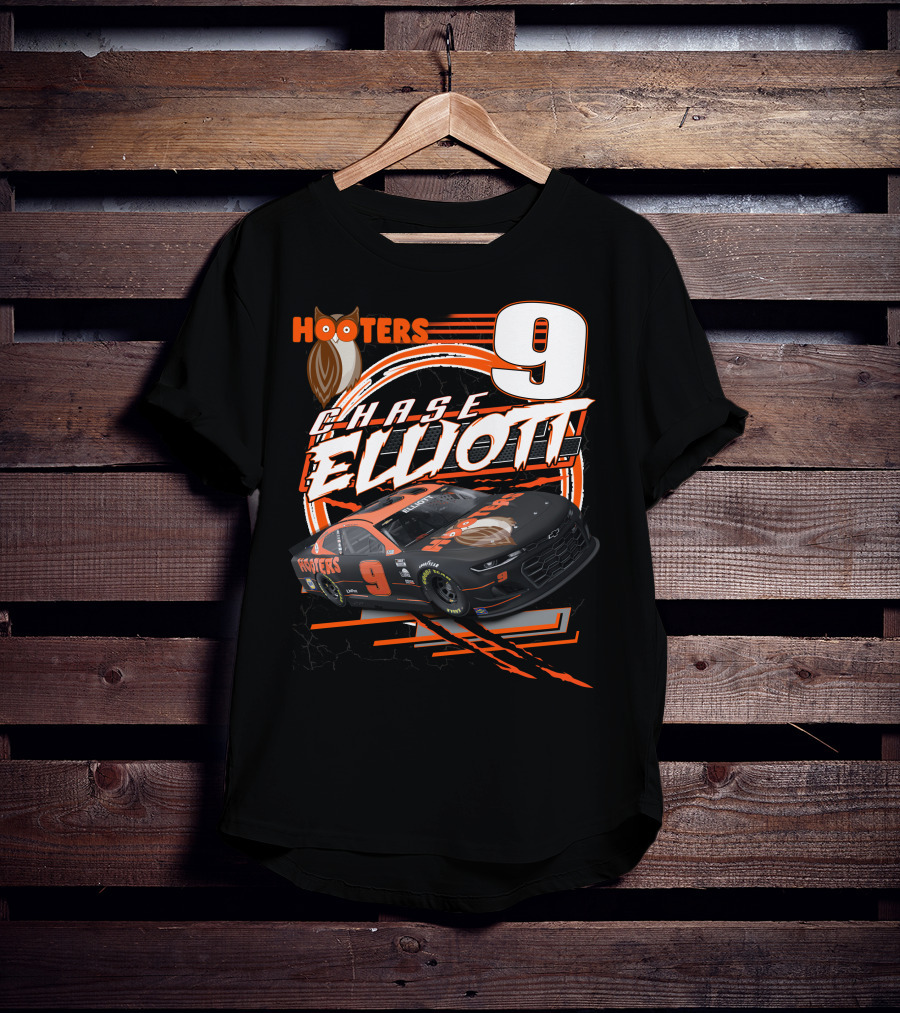 Chase Elliott Hooters 9 Nascar Racing Car T-Shirt