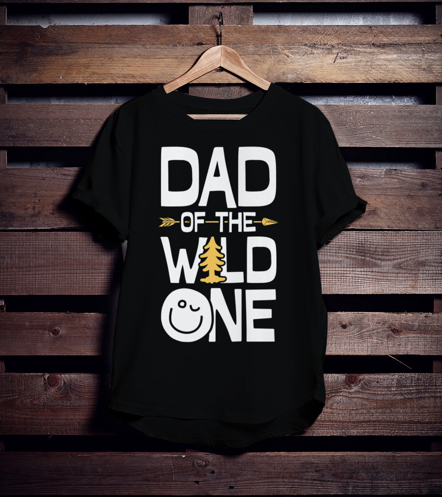 Dad Of The Wild One Smiley Tree Arrow T-Shirt