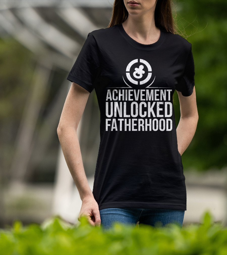 Achievement Unlocked Fatherhood New Dad Gaming Emblem T-Shirt