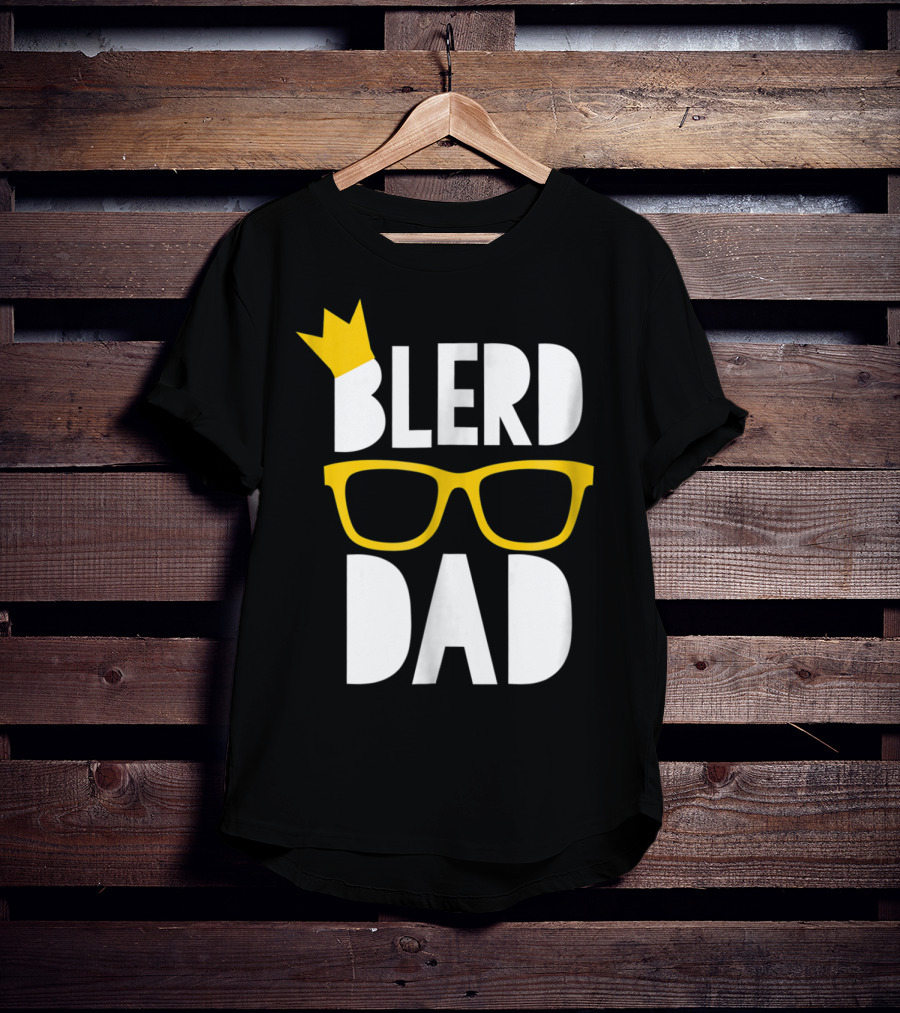 Blerd Dad Yellow Geeky Glasses Crown Black Nerd Dad T-Shirt