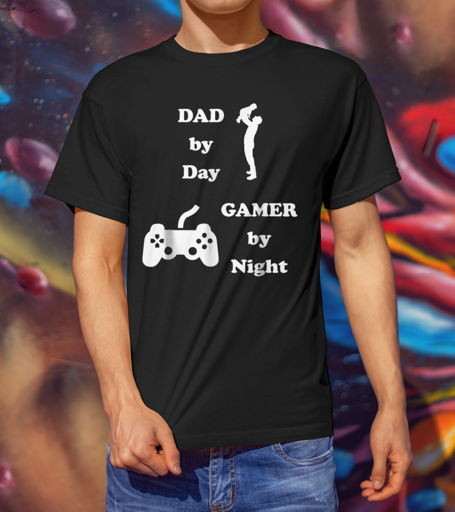 DAD By Day GAMER By Night Gamer Dad Controller T-Shirt