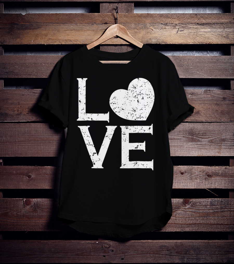 Love Heart Baseball Sports Vintage T-Shirt
