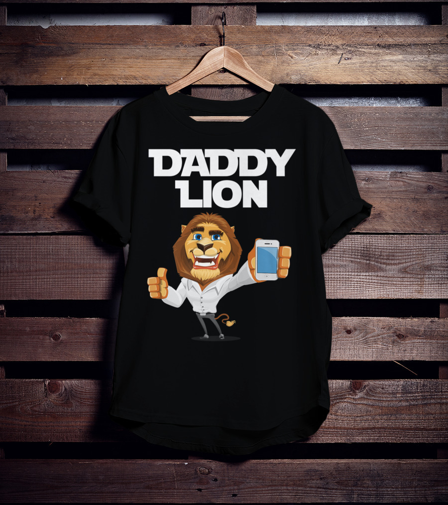 Daddy Lion Daddy Dad Lion Thumbs Up Smartphone T-Shirt