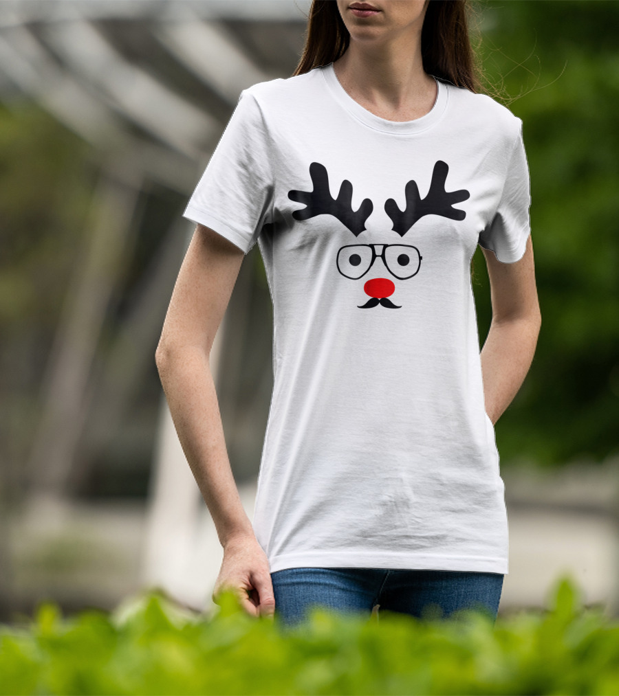 Dad Deer With Glasses And Red Nose Christmas New Year T-Shirt