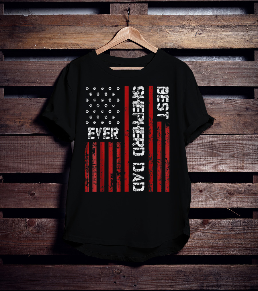BEST SHEPHERD DAD EVER American Flag Paw Prints T-Shirt