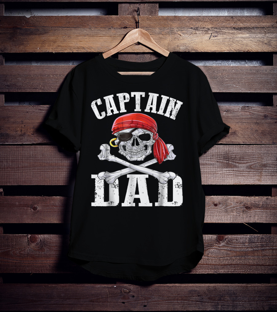 Captain Dad Skull Crossbones Red Bandana Pirate Image T-Shirt