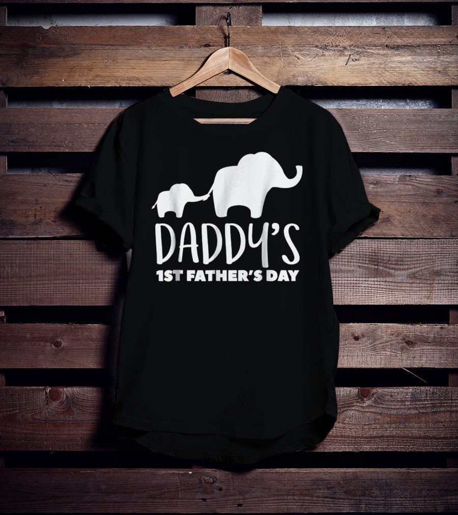 Daddy's 1st Father's Day Elephant87 T-Shirt