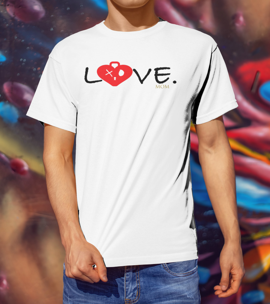 LOVE MOM Red Broken Heart 50 T-Shirt