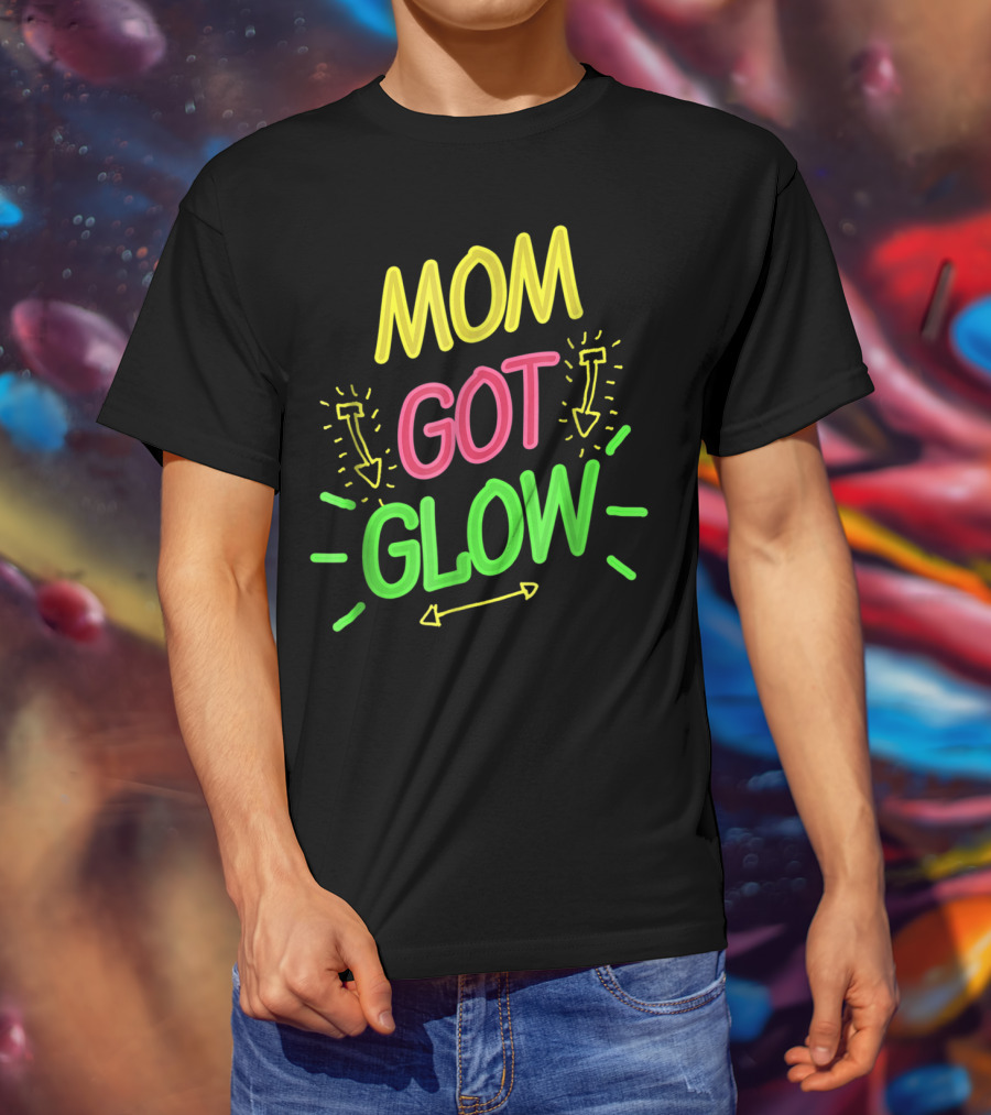 Mom Got Glow Party Birthday Neon Arrows T-Shirt