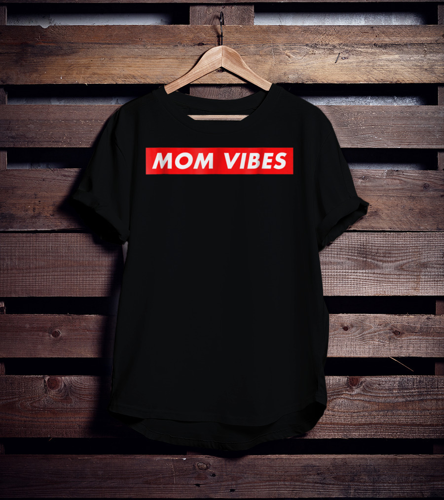 MOM VIBES Red Box T-Shirt