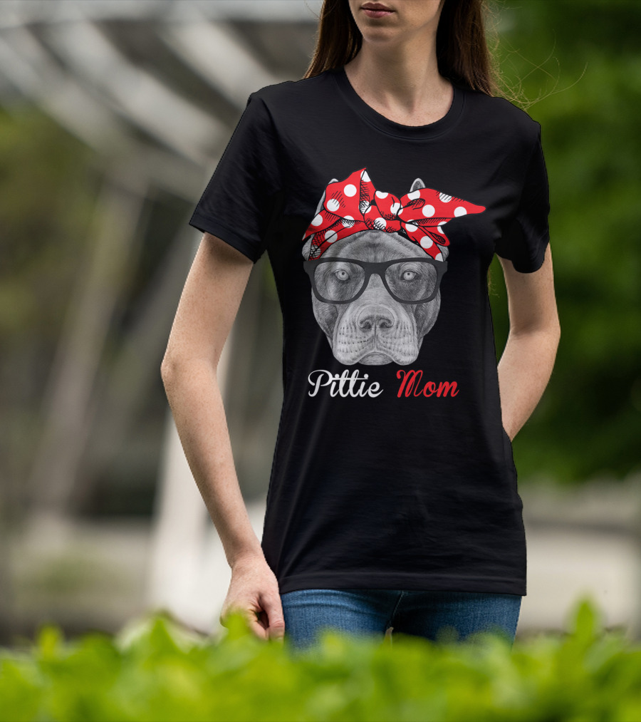 Pittie Mom Pitbull Dog Lovers Mothers Day T-Shirt