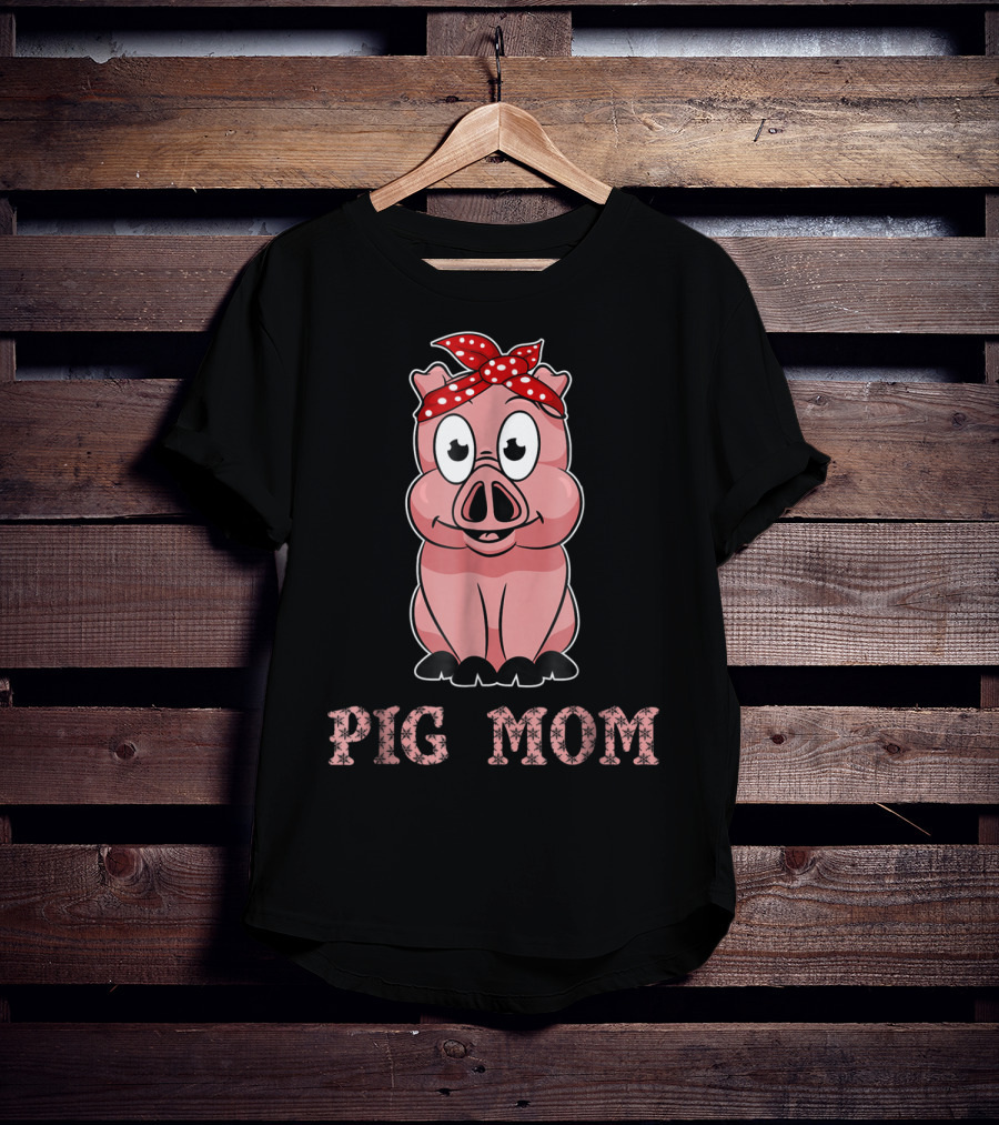 Pig Mom Bandana Cute For Girl And Women79 Whimsical Pig With Red Polka Dot Headband T-Shirt