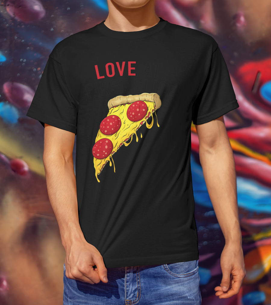 LOVE AT FIRST SLICE Pizza Men Girls Mom And Baby68 T-Shirt