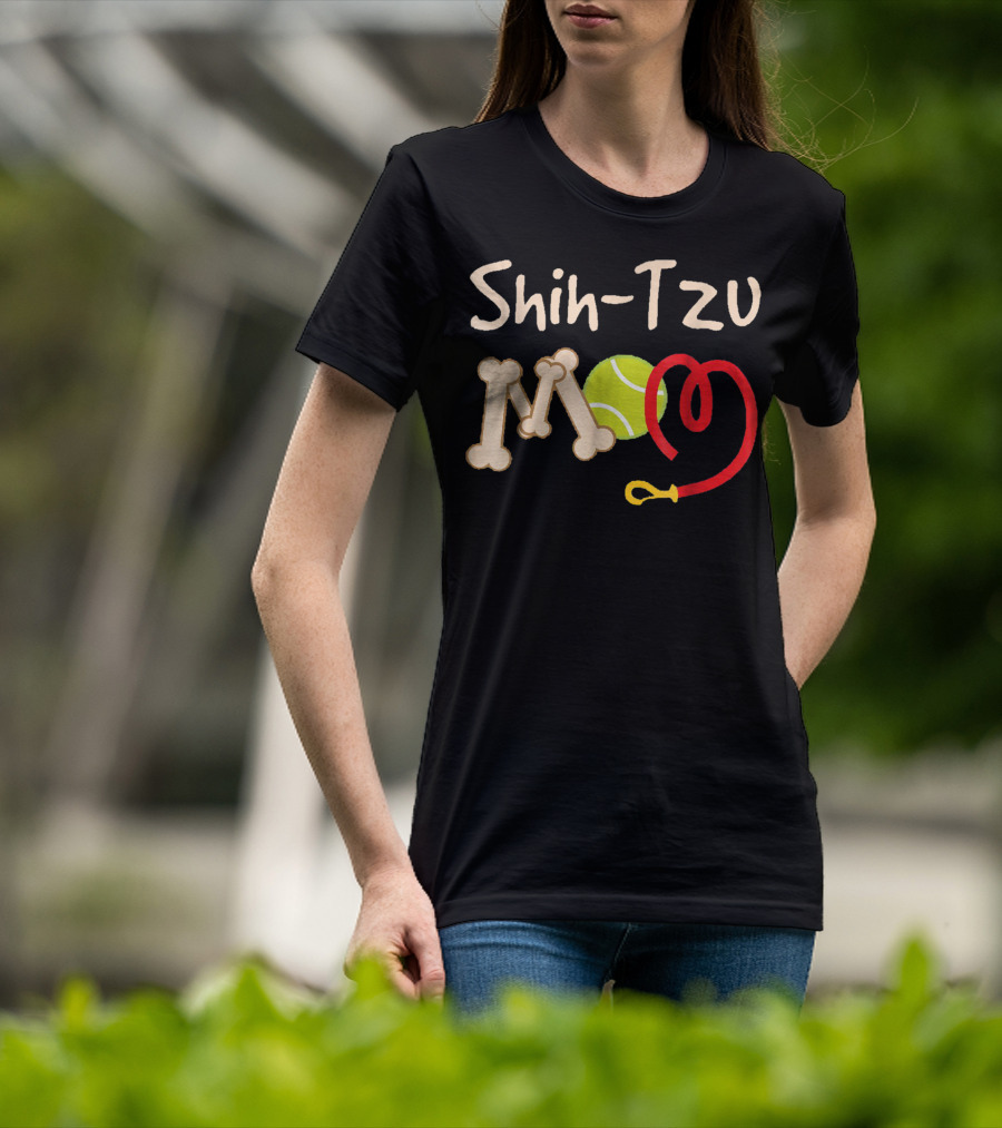 Shih Tzu Mom Tennis Ball And Bone Leash T-Shirt