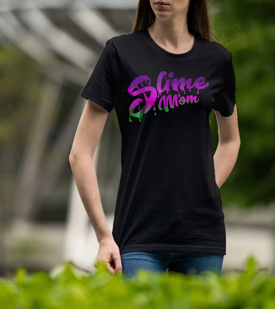 Slime Mom Fun Slime For Mothers In Dripping Pink Green Text T-Shirt